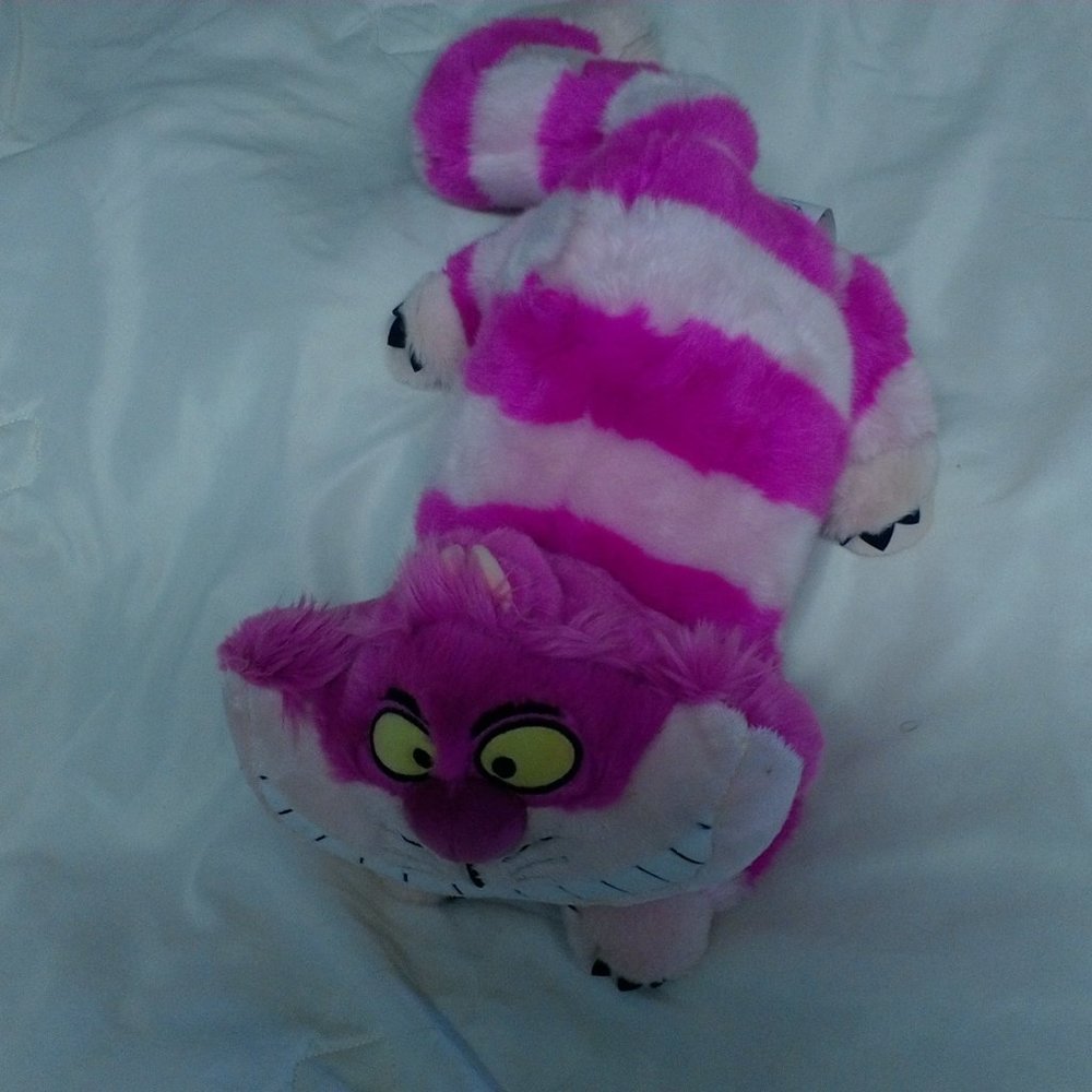 NWOT Cheshire cat stuffy